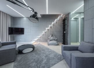 Płyty z betonu architektonicznego czy tynk betonowy – co wybrać na ścianę?